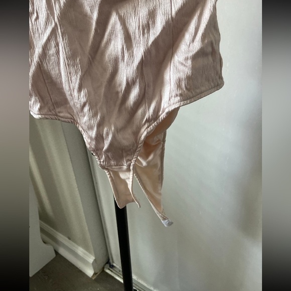 Bodysuit - Picture 2 of 3
